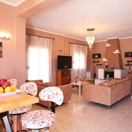 Alice Maisonette & Aparthotel 4*