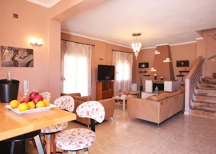 Alice Maisonette & Aparthotel 4*