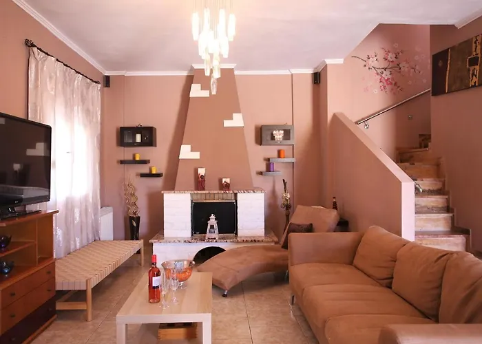 Alice Maisonette & 4*