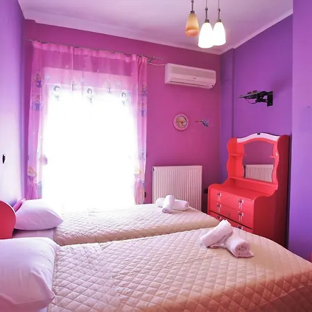 Aparthotel Alice Maisonette & Adamantas (Milos)