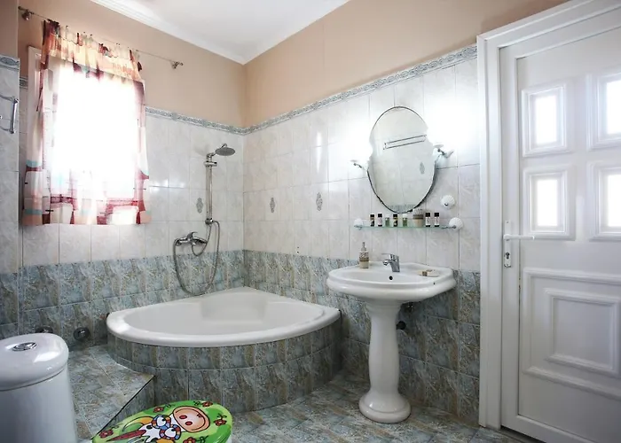 Aparthotel Alice Maisonette &