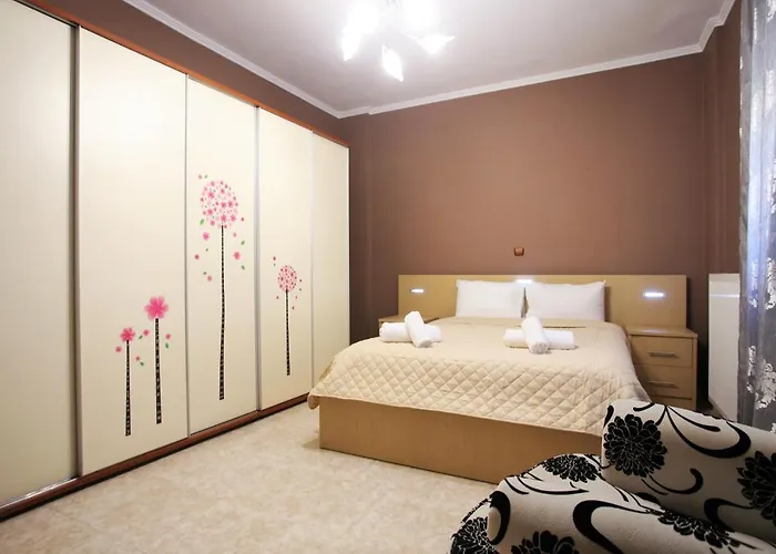 Aparthotel Alice Maisonette &