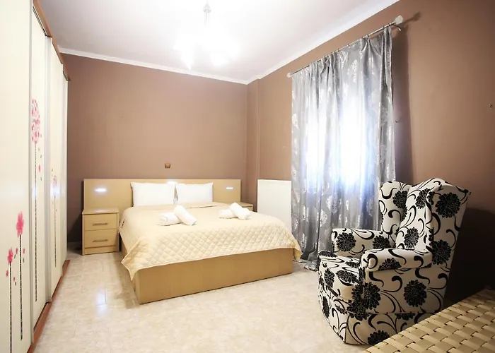 Aparthotel Alice Maisonette &